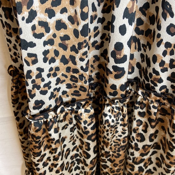 Pink Lily Leopard Print Smocked Bow Tie Dress - Picture 7 of 8